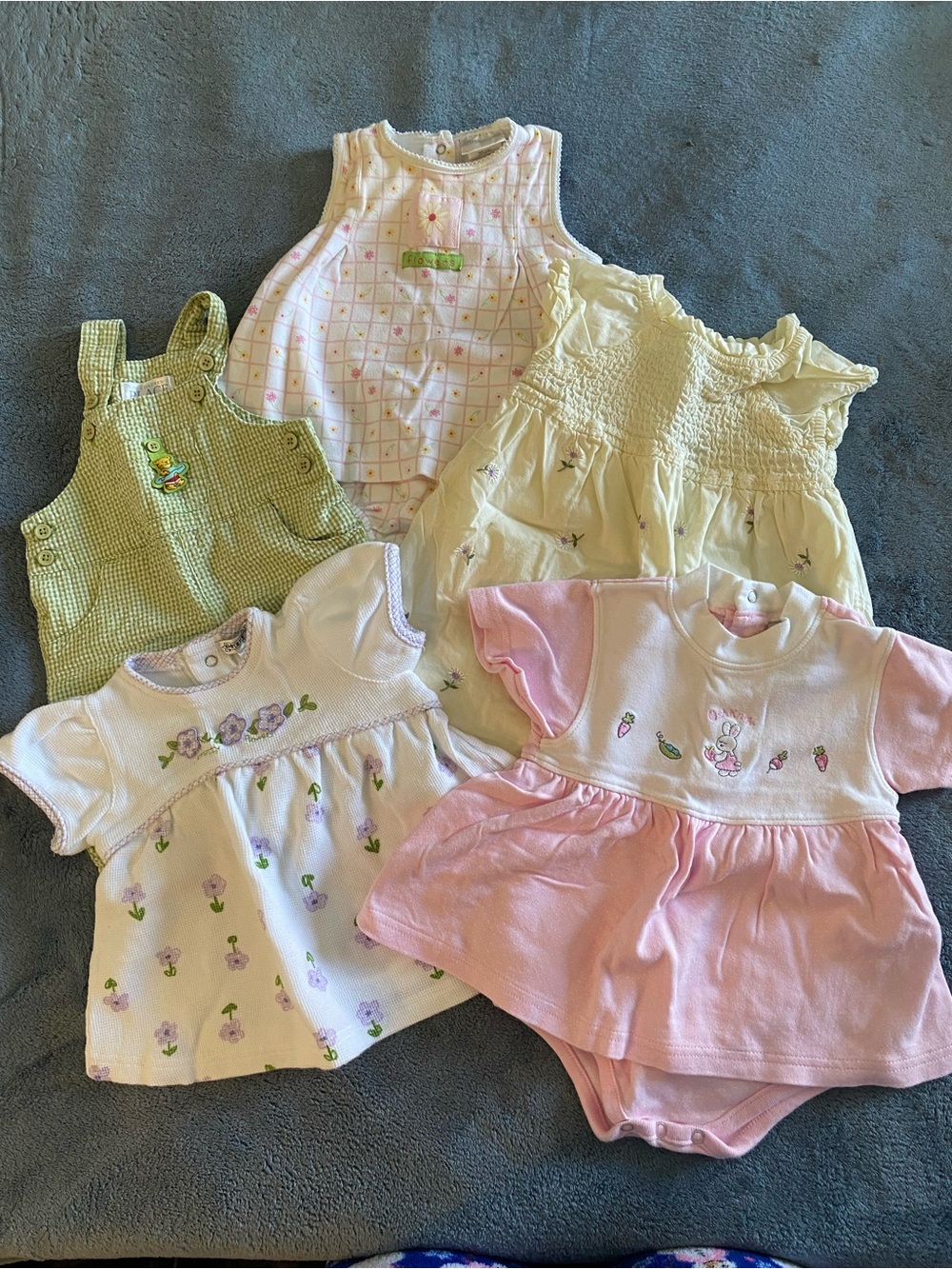Vintage Y2K 3-6 months Baby Girl dresses and Rompers, Oshkosh & Carters Lot